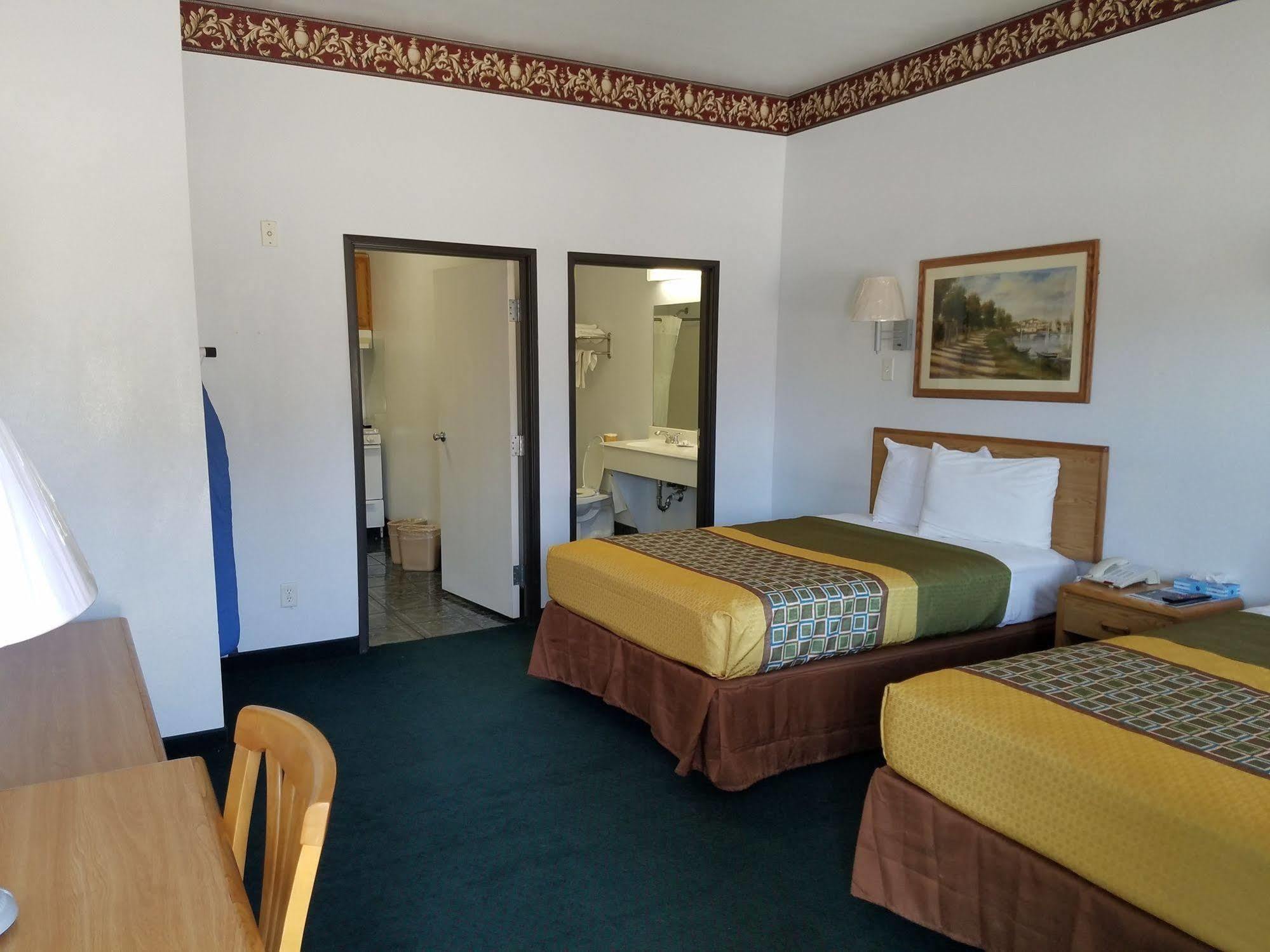 וות'רפורד Quality One Motel מראה חיצוני תמונה